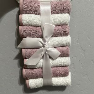 Kyle & Dennis wash clothes